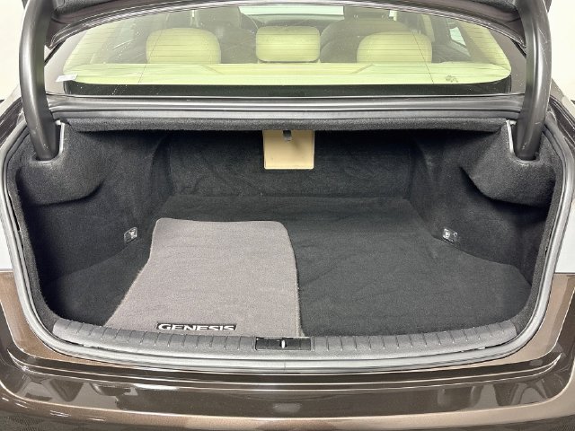 Used 2016 Hyundai Genesis 3.8 RWD image 25