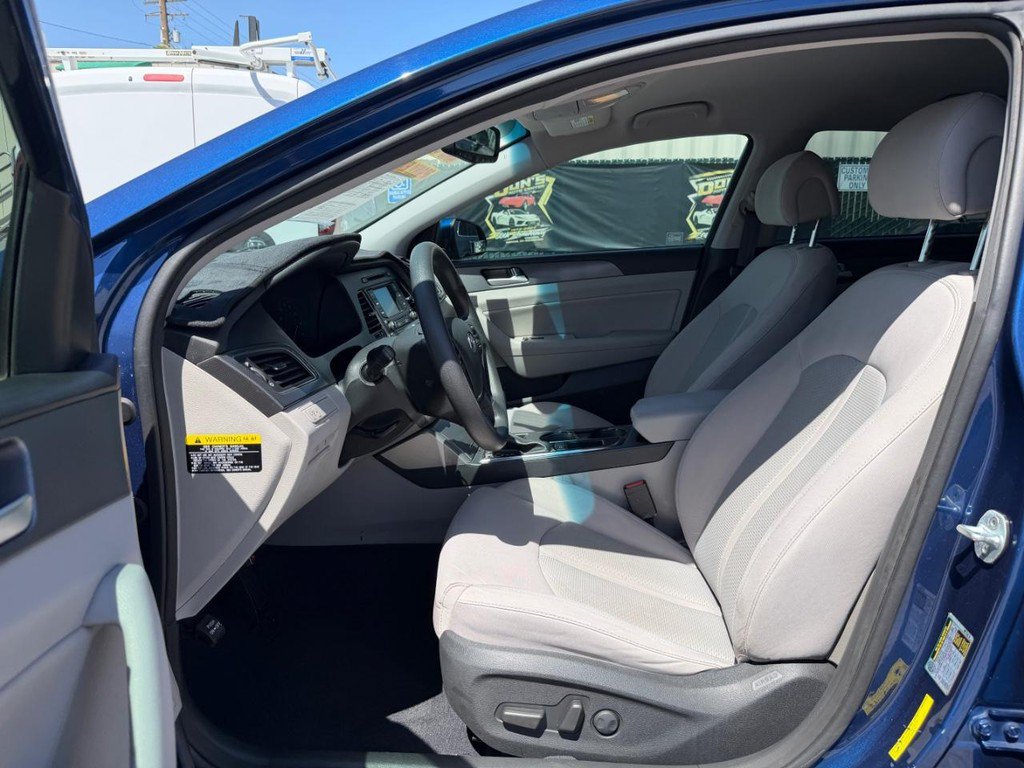 Used 2015 Hyundai Sonata Sport FWD image 17