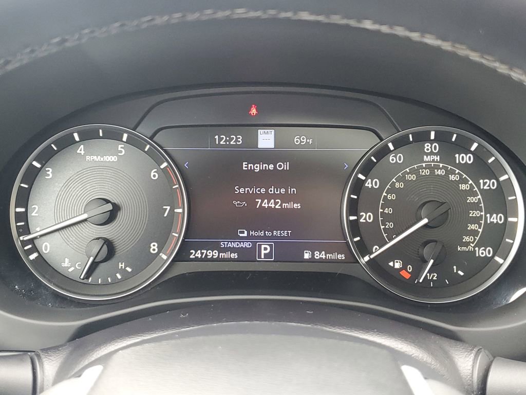 Used 2023 INFINITI QX50 Sensory w/ Accent Package image 29