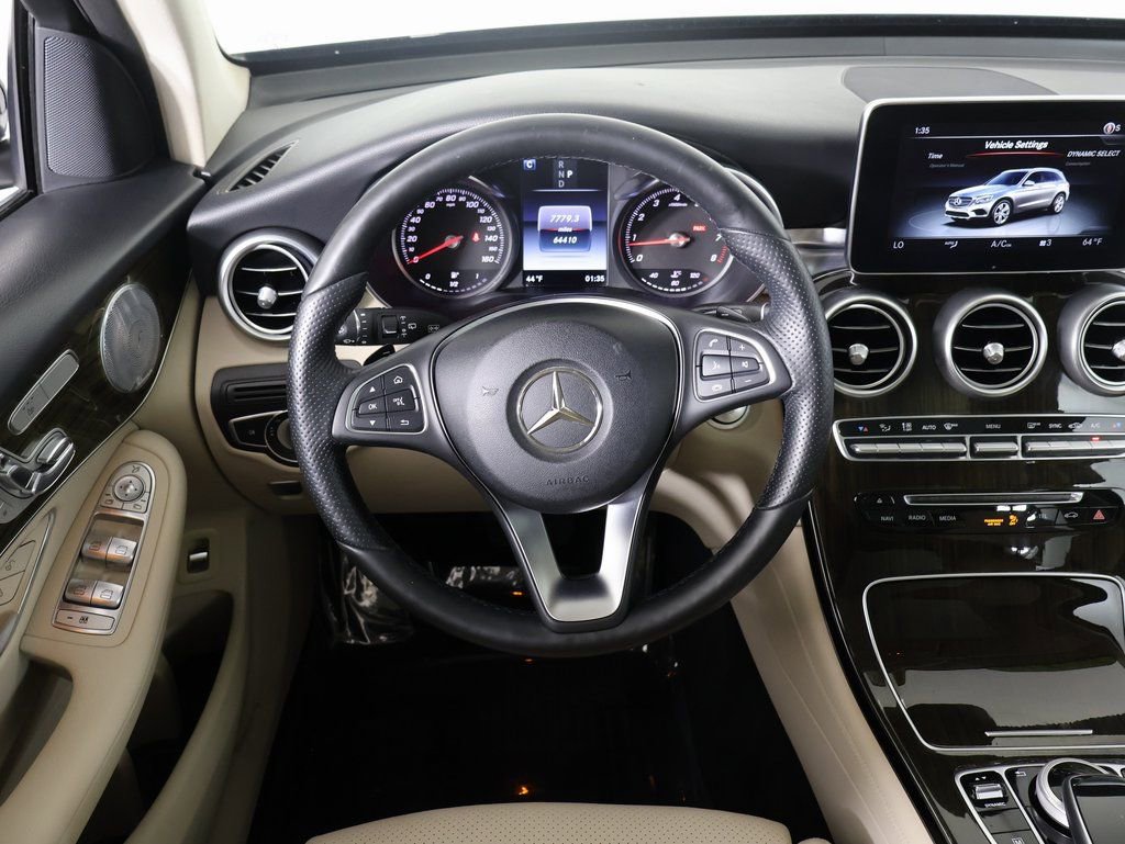 Used 2017 Mercedes-Benz GLC 300 4MATIC image 31