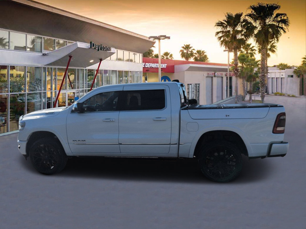 Used 2023 RAM 1500 Limited AWD/4WD image 6