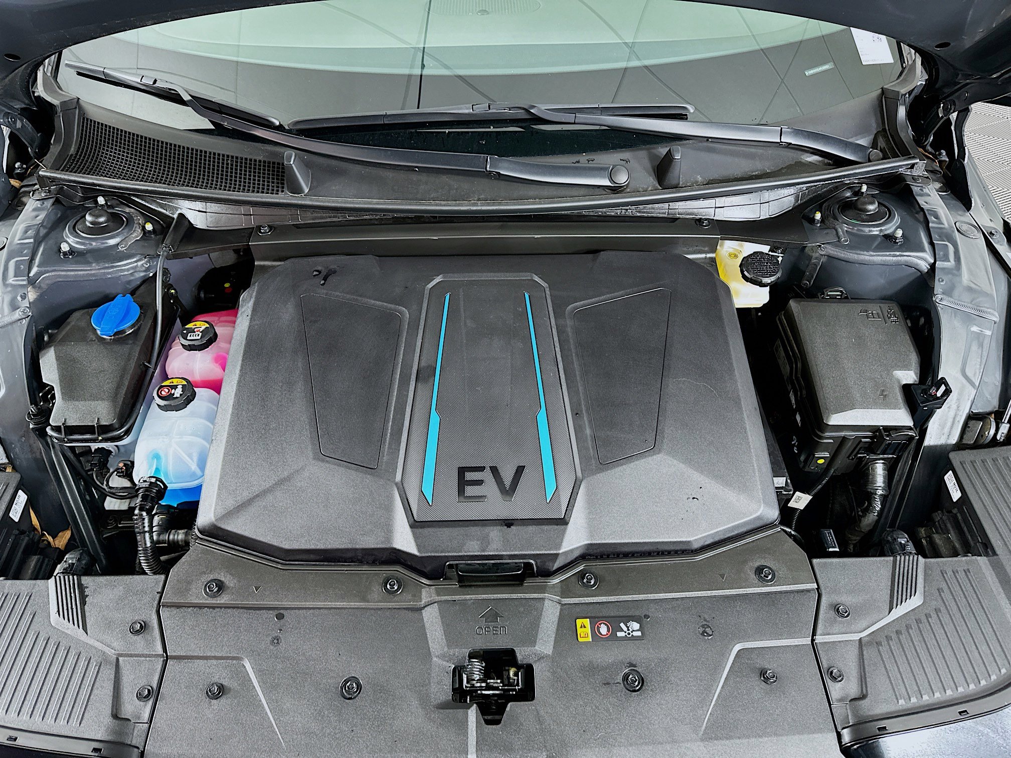 Used 2024 Hyundai Ioniq 5 SEL image 32