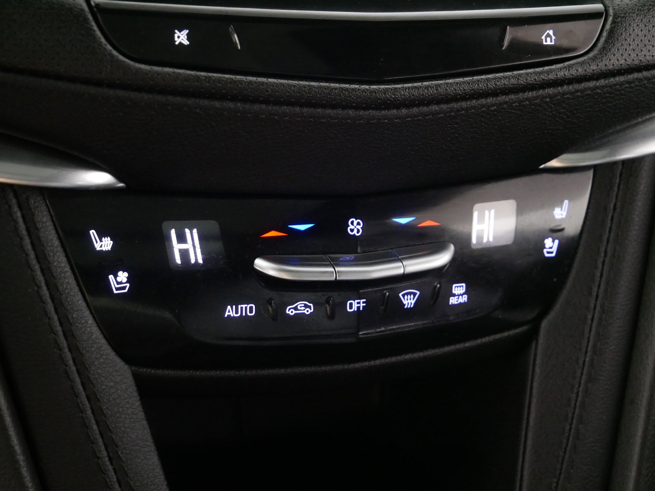 Used 2022 Cadillac XT5 Sportv image 23