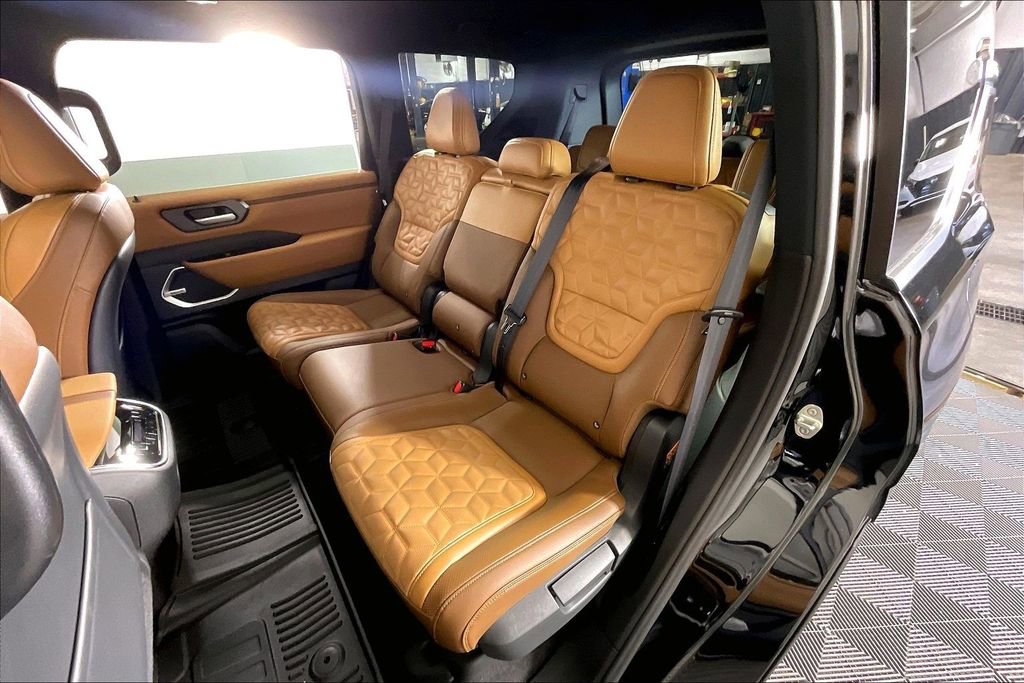New 2026 Nissan Armada Platinum Reserve image 15