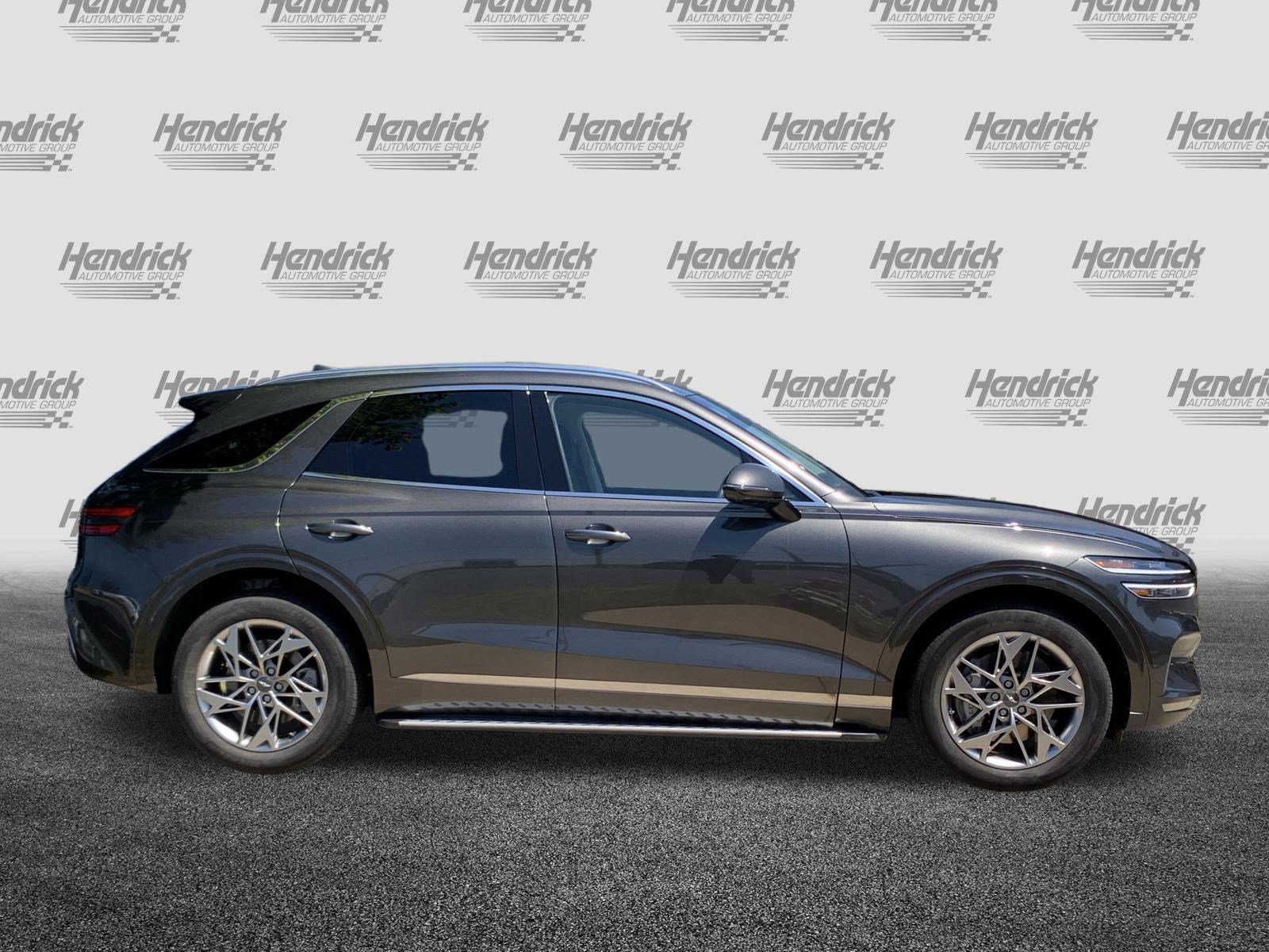 Used 2025 Genesis GV70 2.5T w/ Advanced Package AWD/4WD image 11