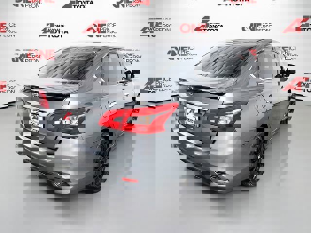 Used 2018 Nissan Sentra S w/ S Midnight Style Package image 7