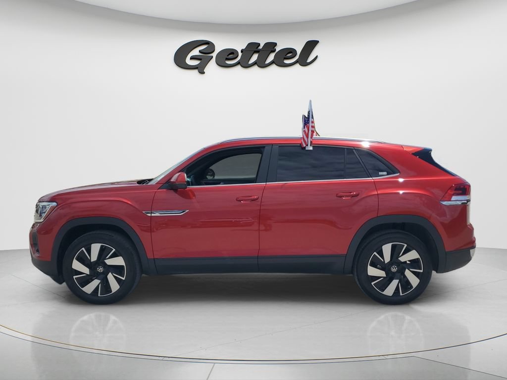 Used 2024 Volkswagen Atlas Cross Sport SE FWD image 7