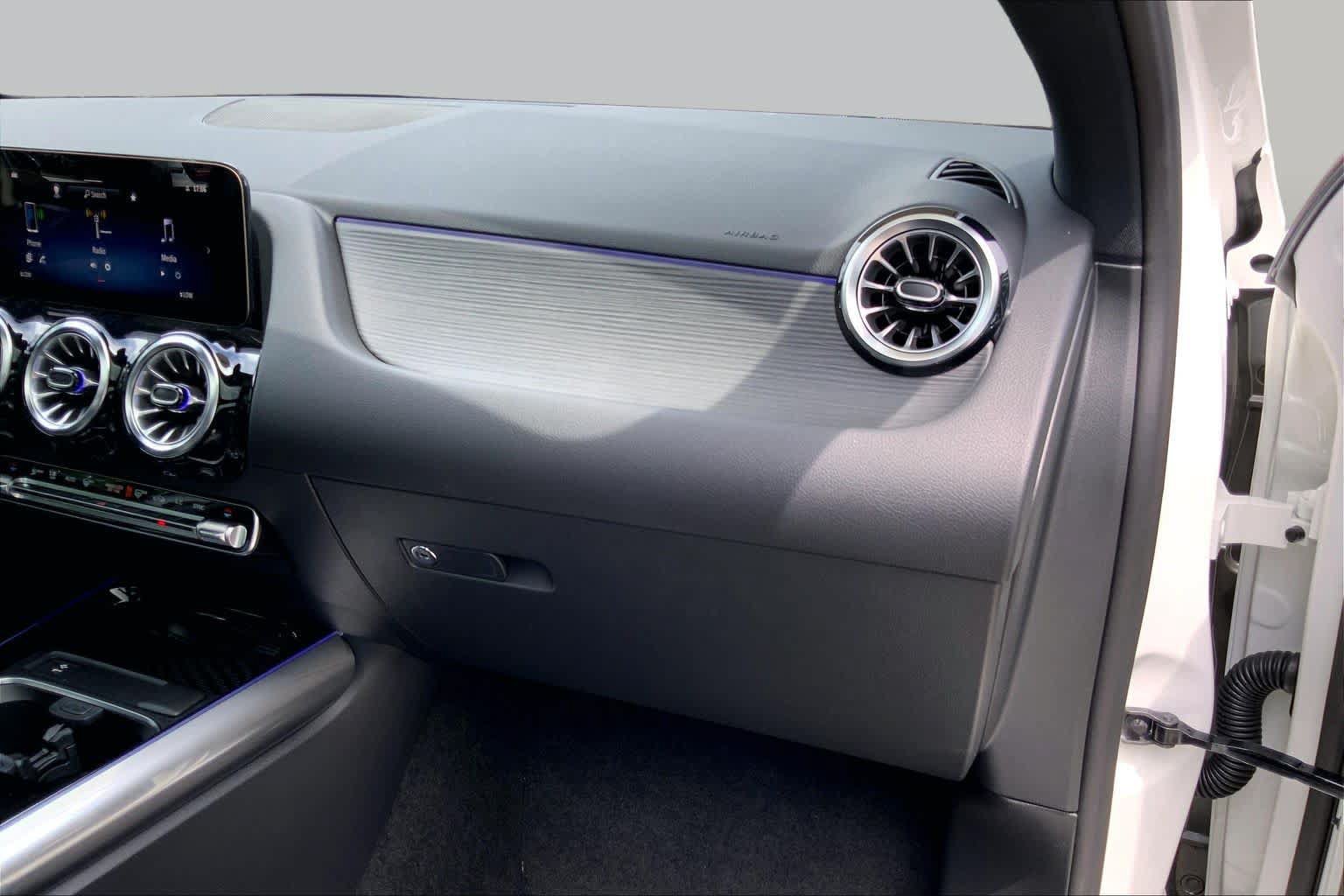 New 2026 Mercedes-Benz GLA 250 4MATIC image 10