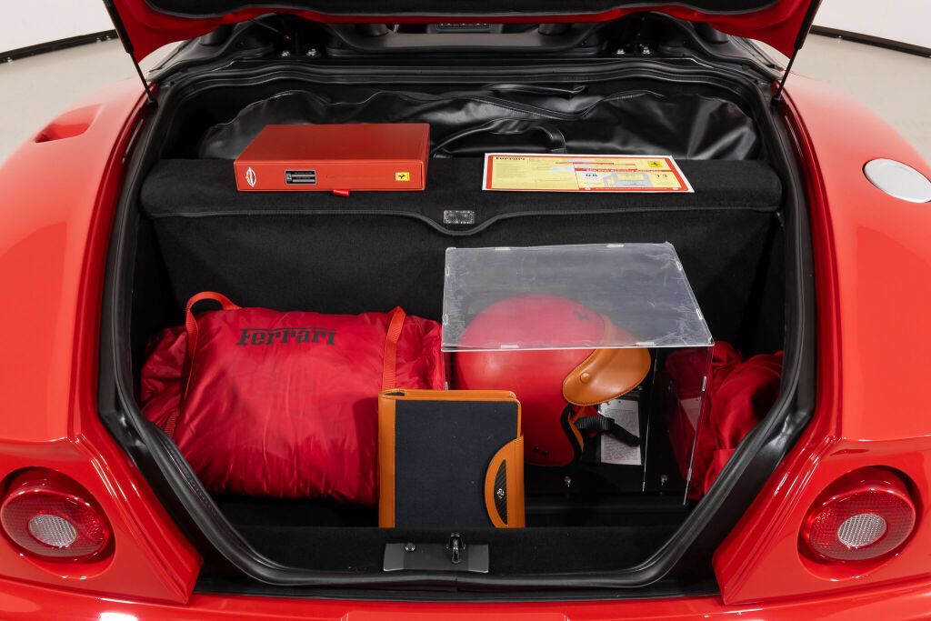 Used 2001 Ferrari 550 Maranello Barchetta RWD image 19