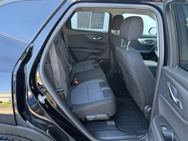 Certified 2024 Chevrolet Blazer LT w/ Convenience Package FWD image 12