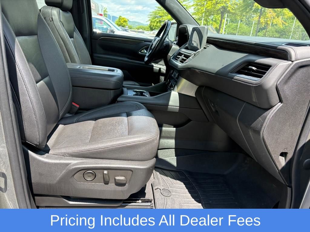 Used 2022 Chevrolet Tahoe Z71 w/ Z71 Off-Road Package AWD/4WD image 19