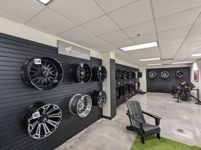 Used 2022 Jeep Wrangler Unlimited Sport image 36