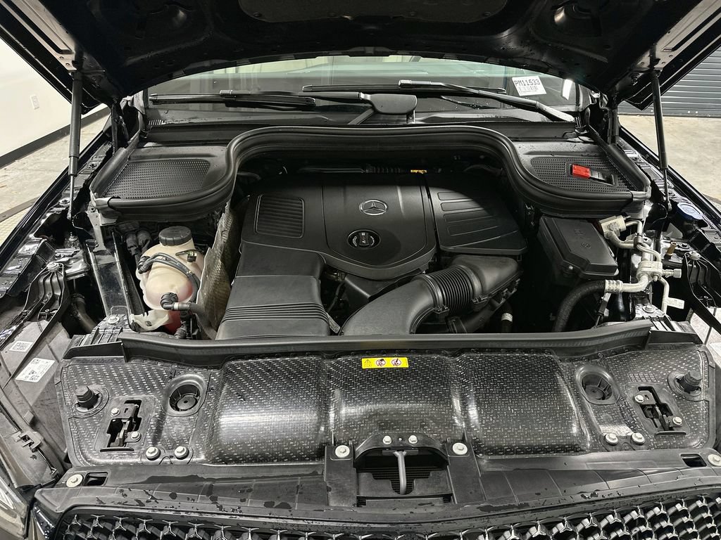 Certified 2024 Mercedes-Benz GLE 350 4MATIC w/ AMG Line Exterior image 31