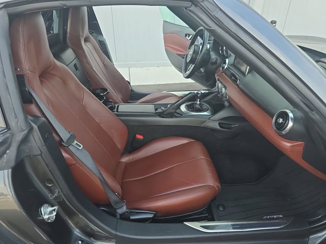 Used 2017 MAZDA MX-5 Miata RF Grand Touring image 13