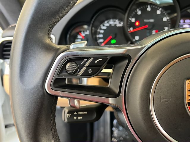 Used 2019 Porsche 911 Carrera RWD image 34