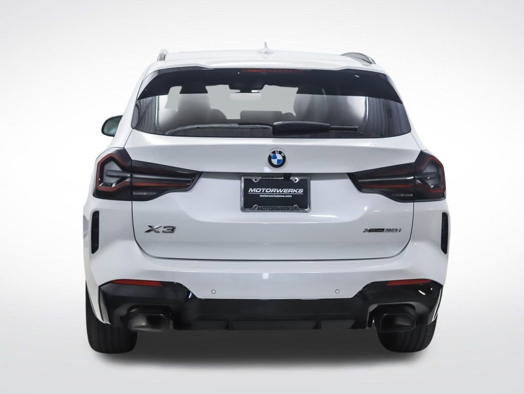 Used 2023 BMW X3 xDrive30i w/ M Sport Package AWD/4WD image 4