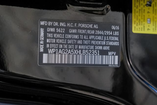 Used 2017 Porsche Macan GTS w/ Premium Package Plus AWD/4WD image 61