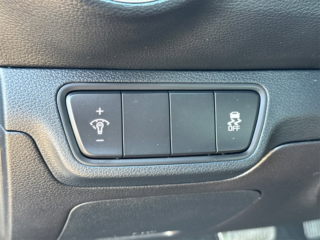 Used 2024 Kia Forte LXS image 24