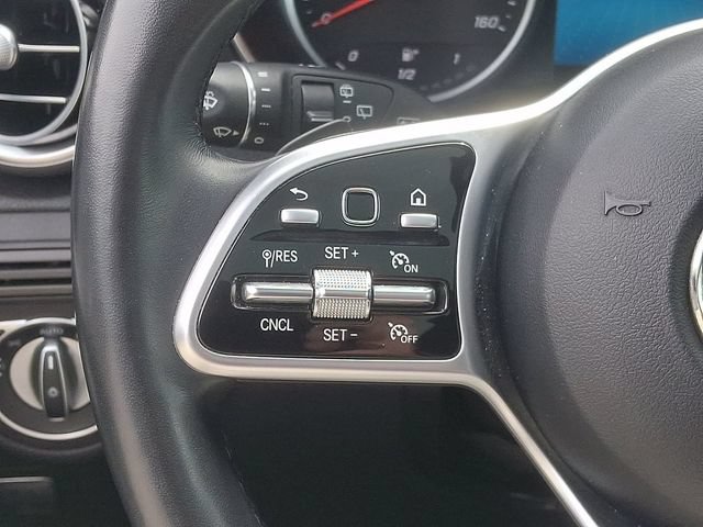Used 2022 Mercedes-Benz GLC 300 4MATIC image 25