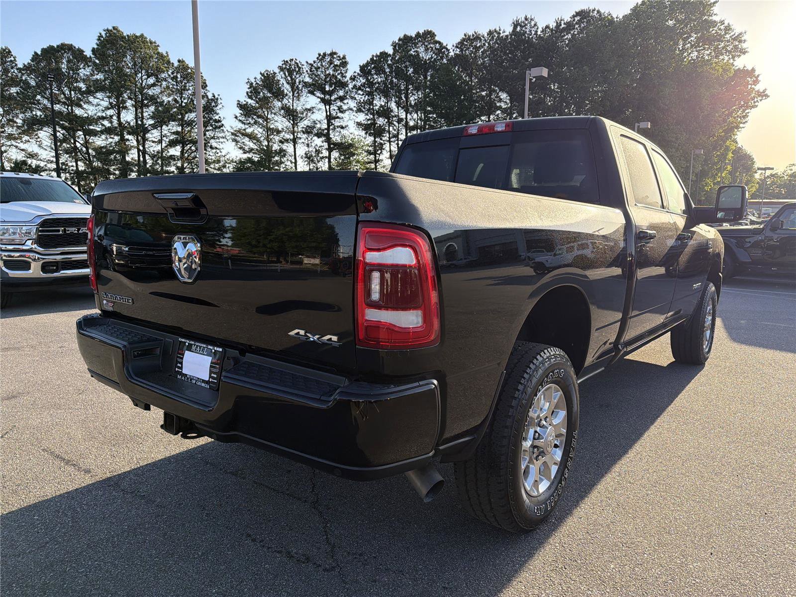 Used 2024 RAM 2500 Laramie w/ Safety Group AWD/4WD image 5