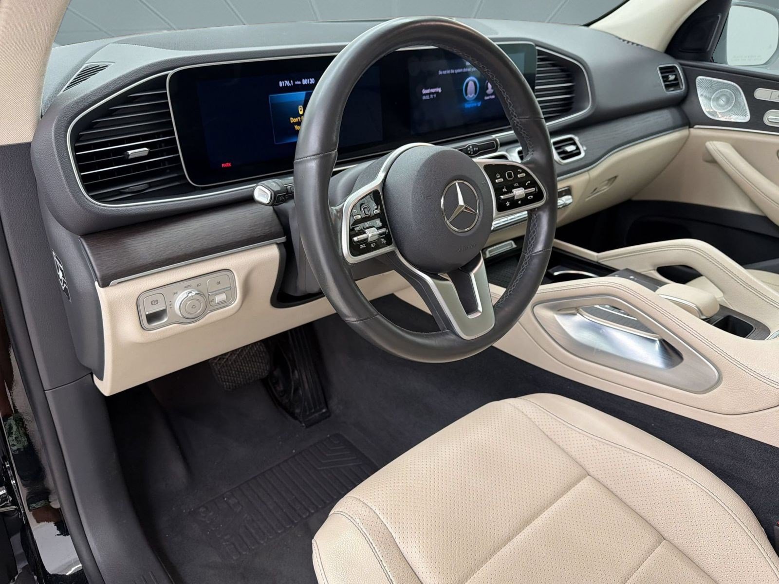 Certified 2020 Mercedes-Benz GLE 350 4MATIC w/ Premium Package image 4