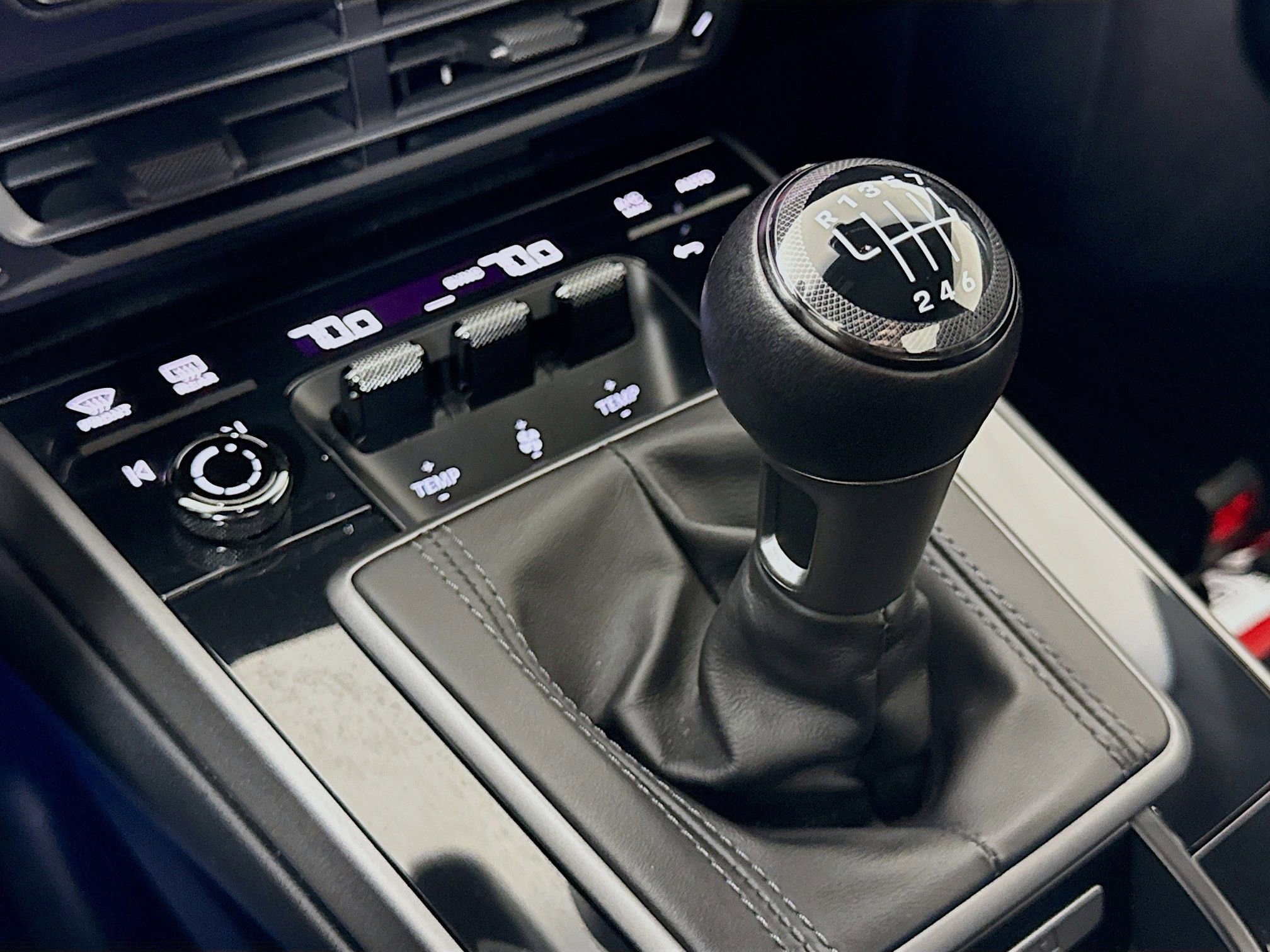 Certified 2021 Porsche 911 Carrera 4S image 20