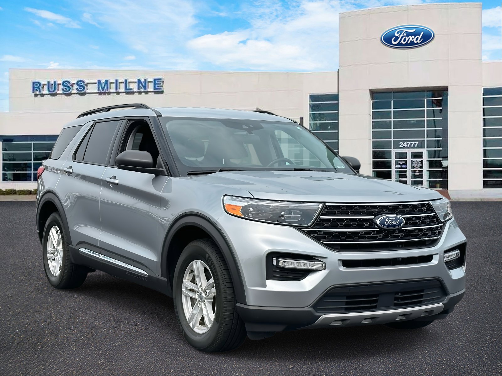 Used 2021 Ford Explorer XLT w/ Equipment Group 202A