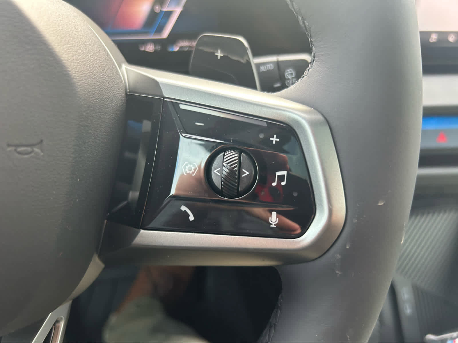 New 2026 BMW X3 xDrive30 w/ M Sport Package image 32