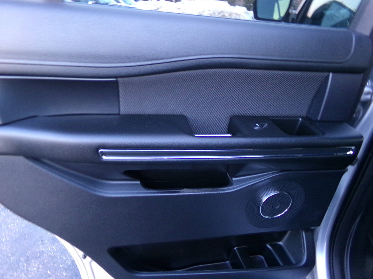 Used 2021 Ford Expedition XL image 32