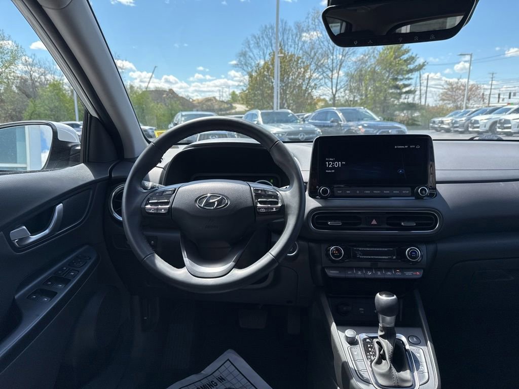 Used 2023 Hyundai Kona Limited w/ Cargo Package AWD/4WD image 23