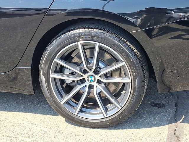 Used 2019 BMW 330i xDrive Sedan w/ Driving Assistance Package image 28