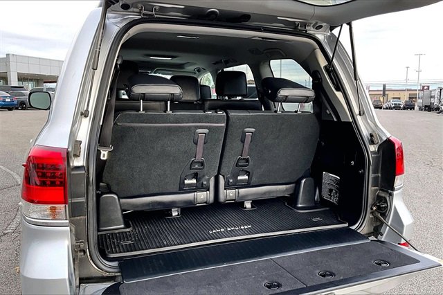 Used 2021 Toyota Land Cruiser image 29