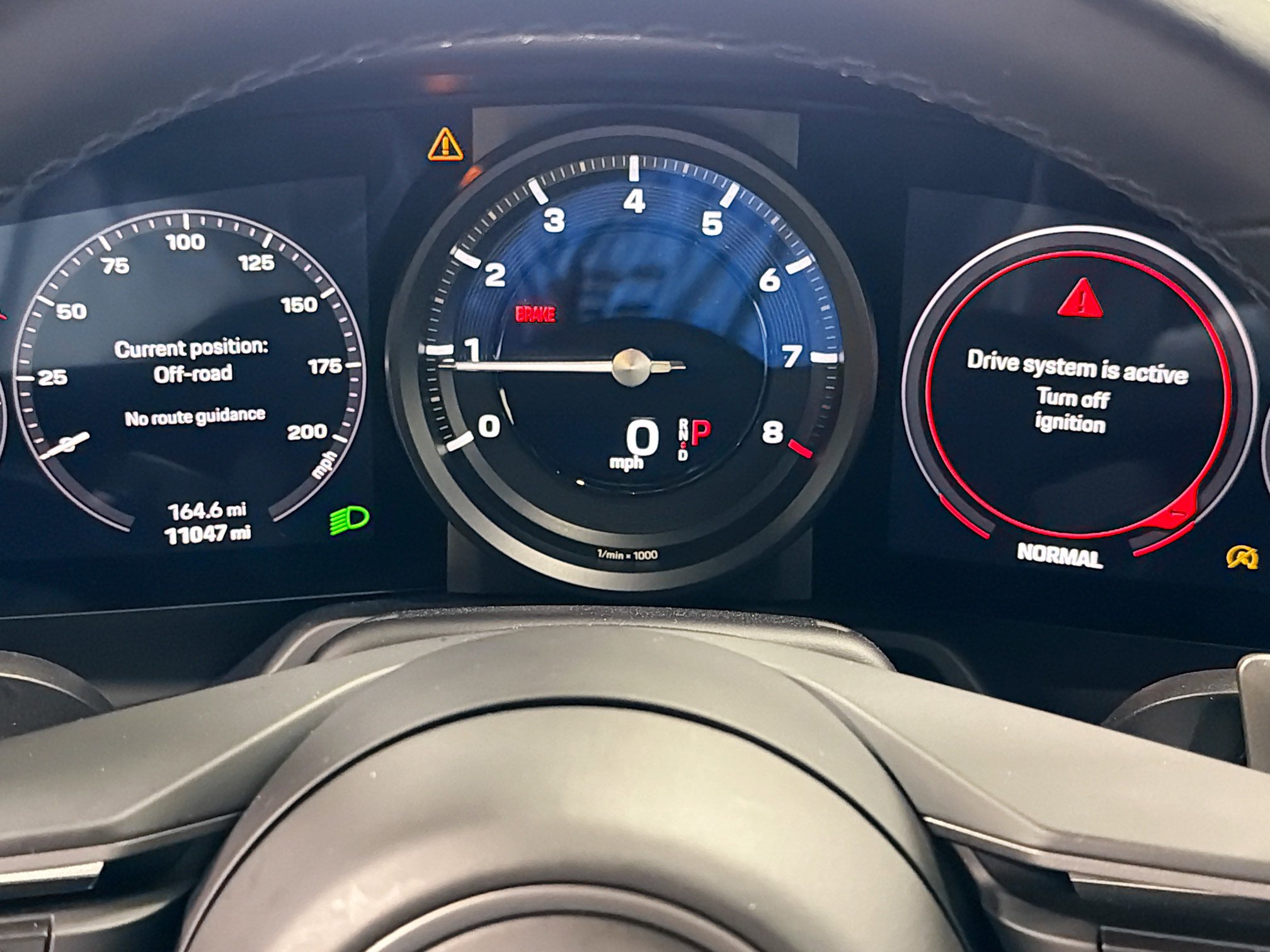Certified 2024 Porsche 911 Carrera w/ Premium Package RWD image 37