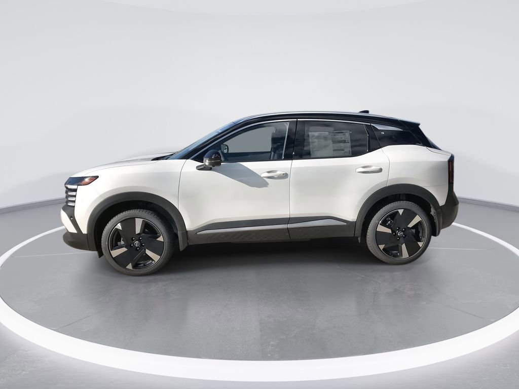 New 2026 Nissan Kicks SR w/ SR Premium Package image 5