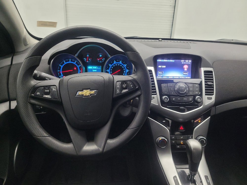 Used 2015 Chevrolet Cruze LT w/ Sun And Sound Package image 22