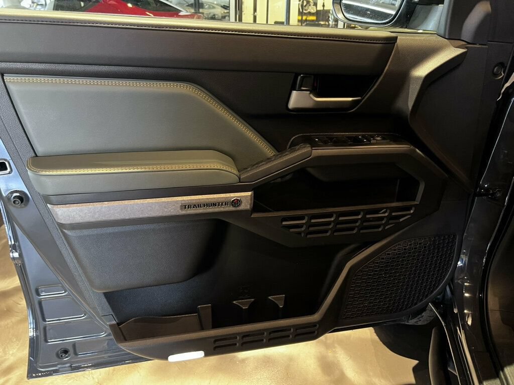 Used 2026 Toyota Tacoma 4x4 Double Cab Hybrid image 12