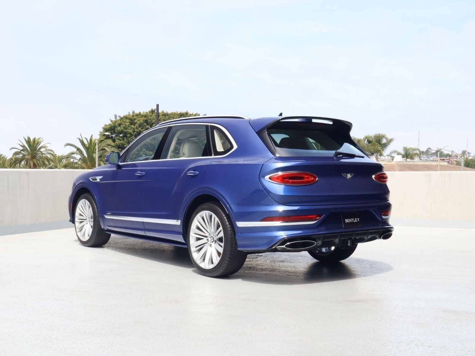Certified 2021 Bentley Bentayga Speed AWD/4WD image 3