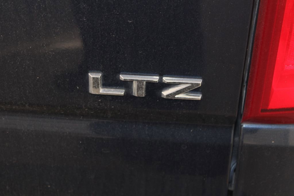 Used 2023 Chevrolet Silverado 1500 LTZ w/ LTZ Premium Package image 18