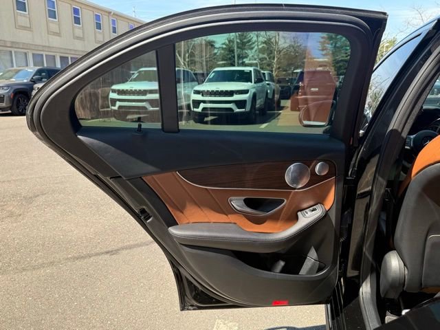 Used 2020 Mercedes-Benz C 300 4MATIC Sedan image 25