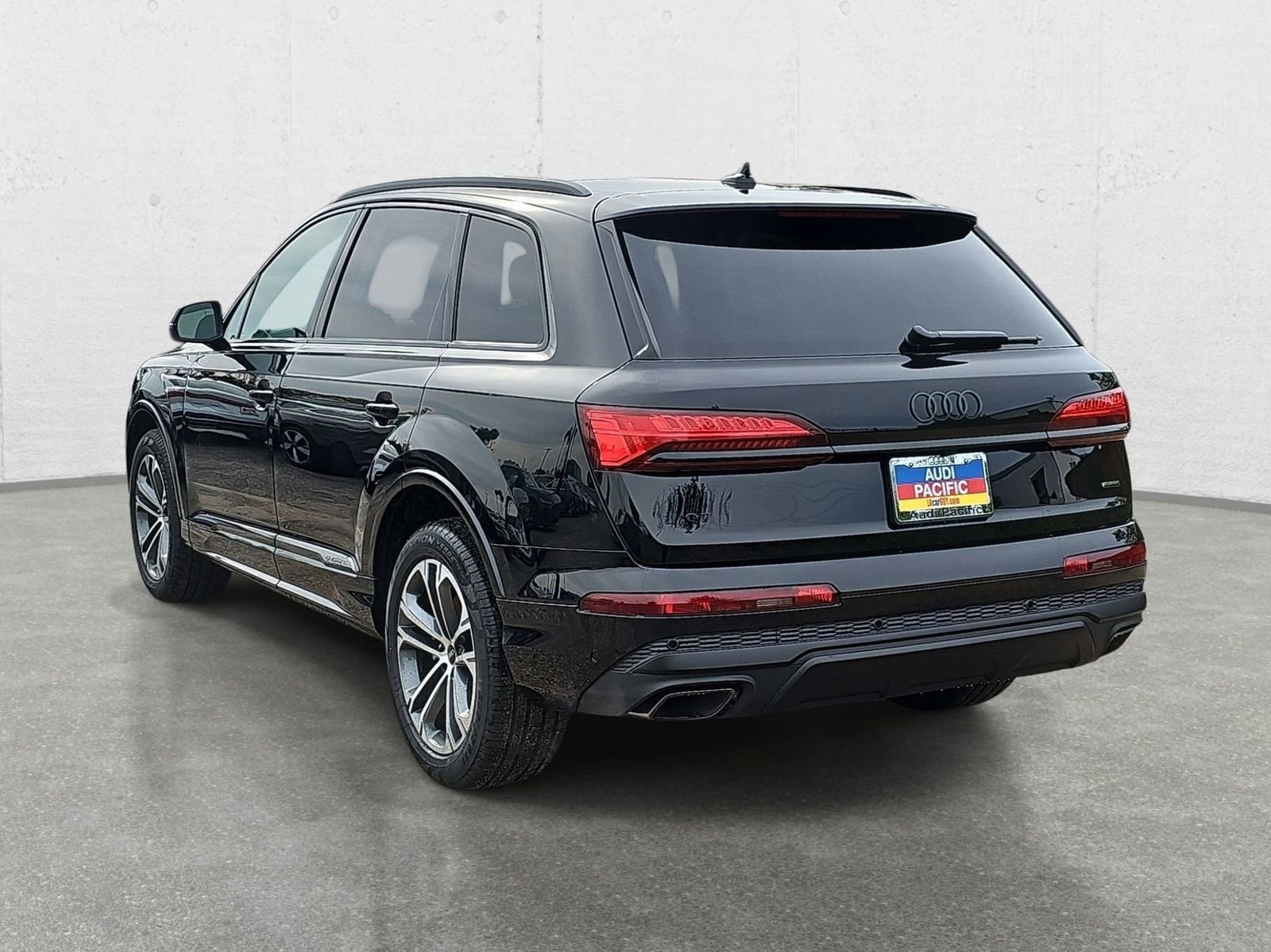 New 2026 Audi Q7 2.0T Premium AWD/4WD image 7