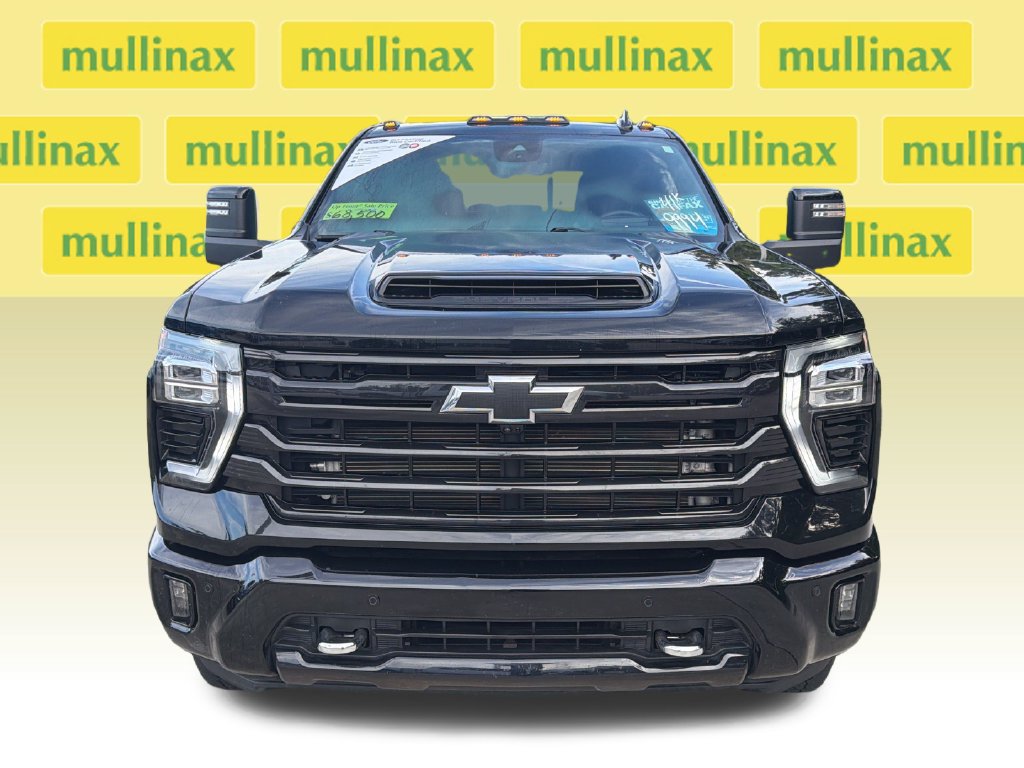 Used 2025 Chevrolet Silverado 2500 High Country w/ Midnight Edition AWD/4WD image 15