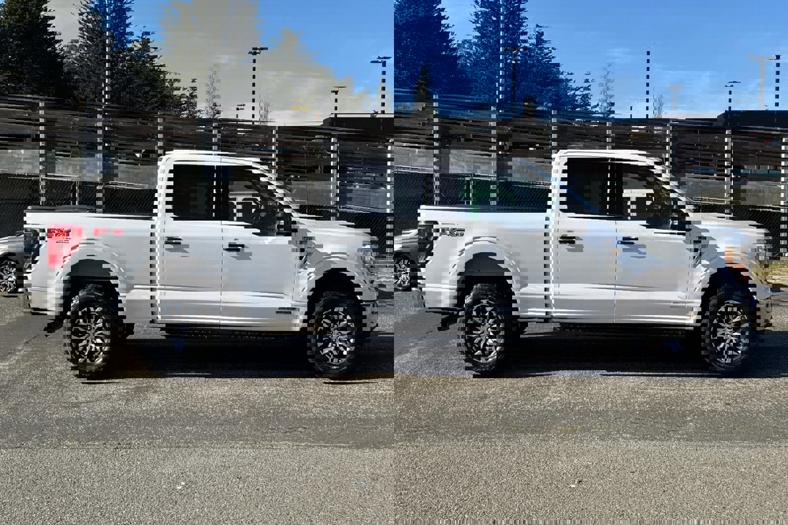 Used 2021 Ford F150 XLT w/ Equipment Group 301A Mid image 3