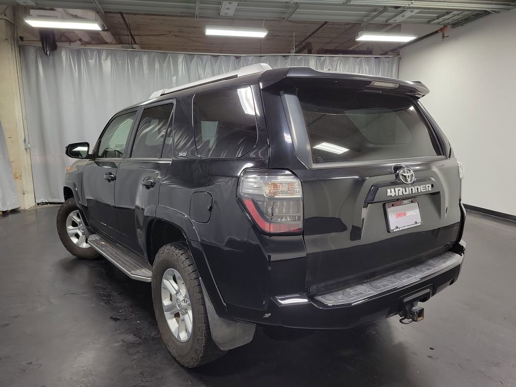 Used 2018 Toyota 4Runner SR5 image 6