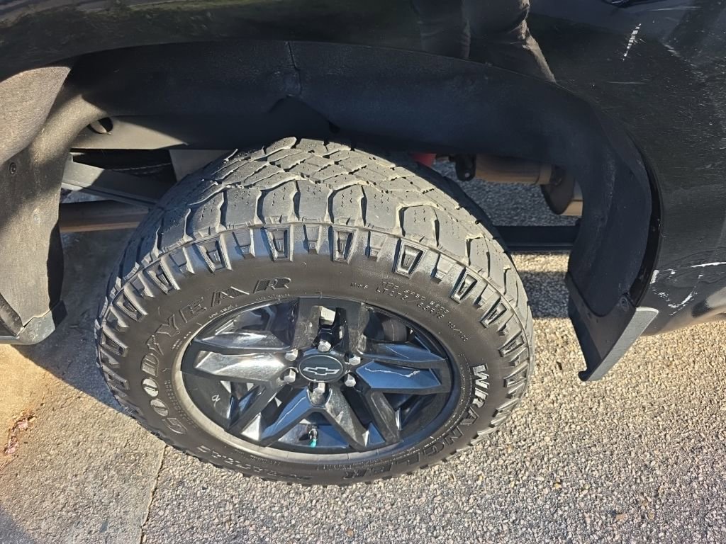 Used 2023 Chevrolet Silverado 1500 LT Trail Boss w/ LT Trail Boss Premium Package image 9