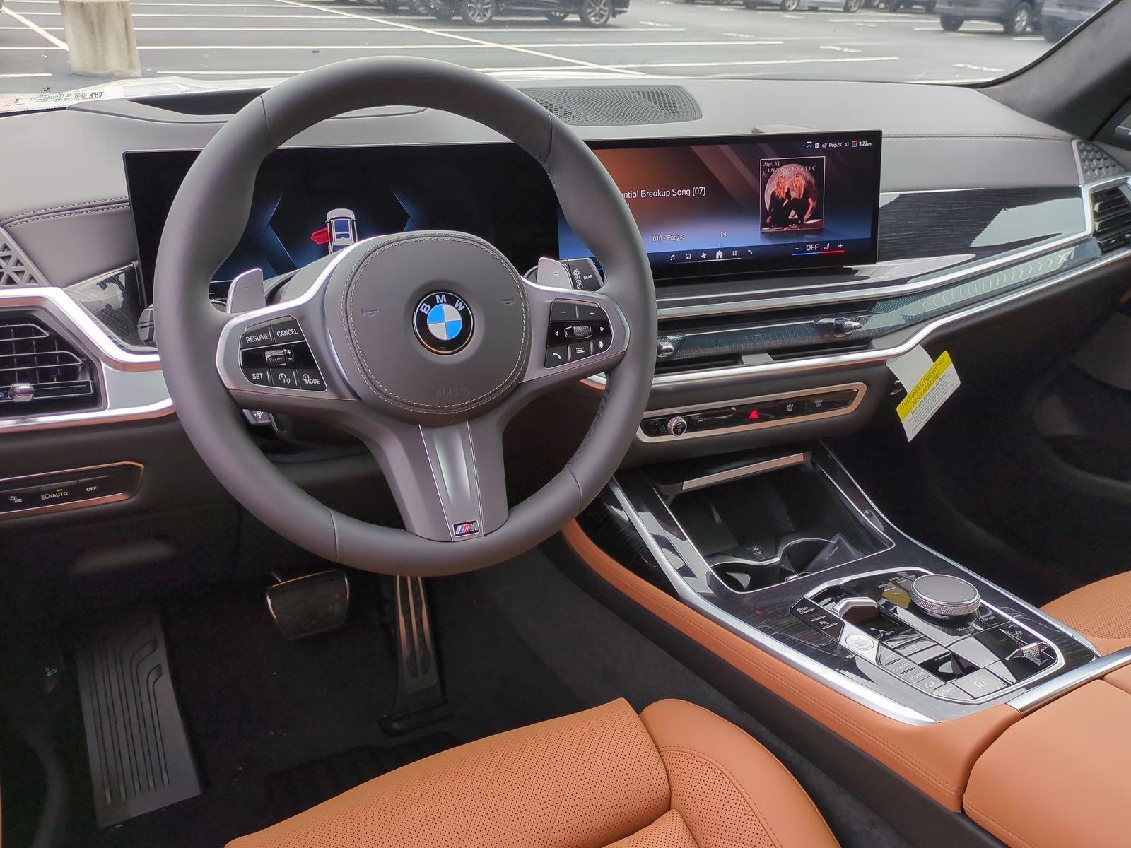 Used 2026 BMW X7 xDrive40i w/ M Sport Package image 28