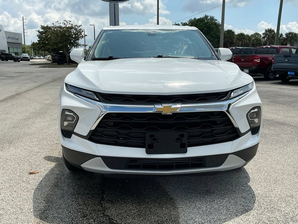 Used 2025 Chevrolet Blazer LT FWD image 10