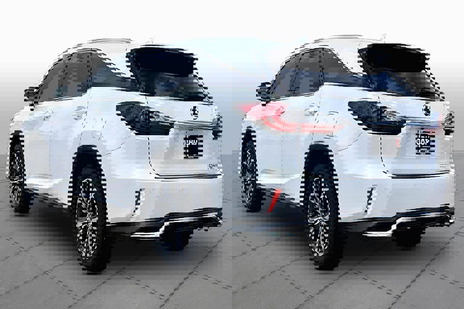 Used 2020 Lexus RX 350L FWD w/ Premium Package image 12