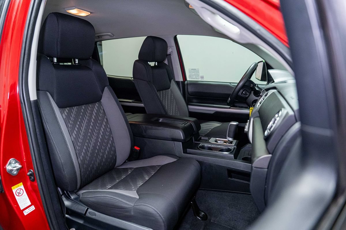 Used 2018 Toyota Tundra SR5 AWD/4WD image 22