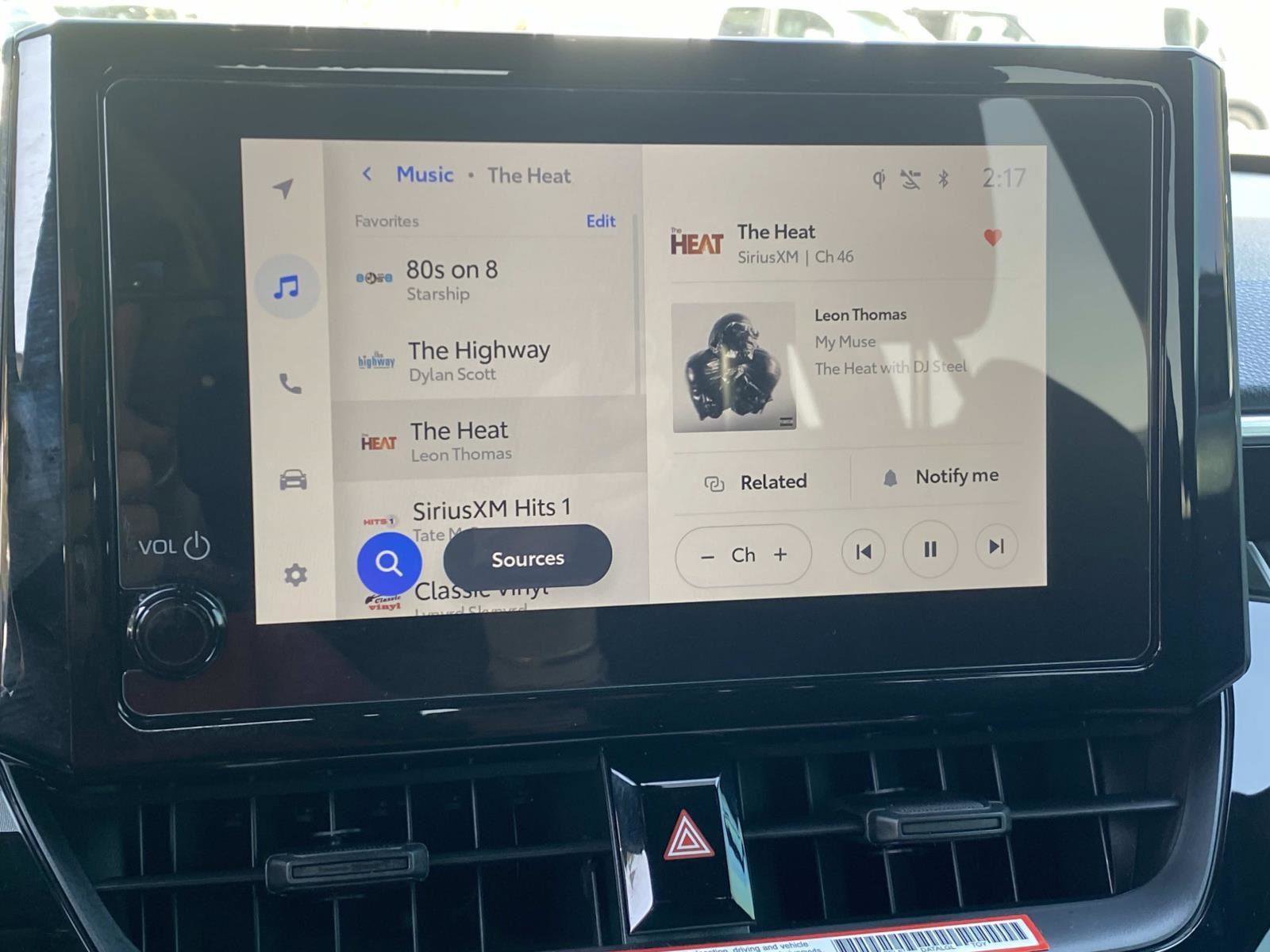 Used 2024 Toyota Corolla Cross SE image 26