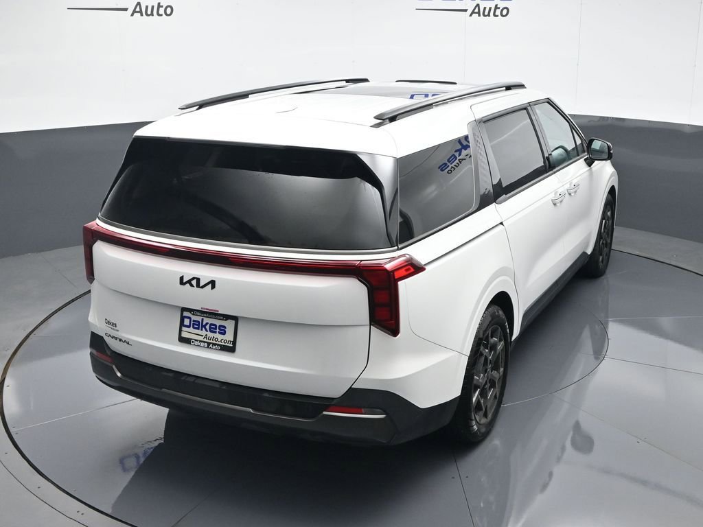 New 2025 Kia Carnival SX w/ SX Dark Edition Package image 54